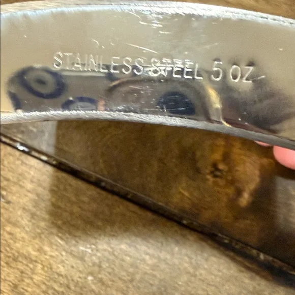 Lana Del Rey Born to Die album, featuring a gold serpent emblem. - Picture 3 of 5